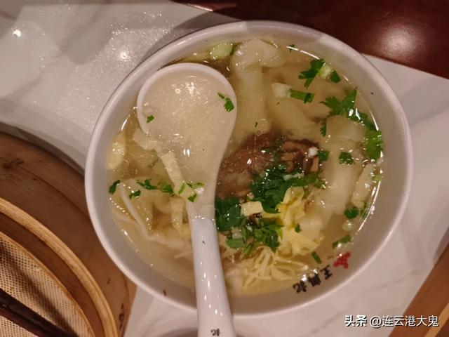 赣榆二道街人气依然火爆特别周末,下一步该思考如何提升文化内涵