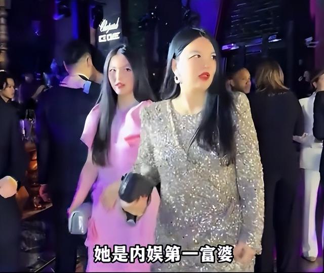 钱再多有啥用！50岁久居英国的李湘，终于为自己的行为付出了代价