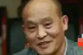 人民大学教授王贵元被扫地出门！丢老脸不说，连退休金都搞没了图片