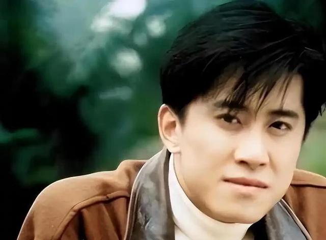 他8次上春晚，作死被捕入狱	，如今56岁无人问津，沦落到四处走穴