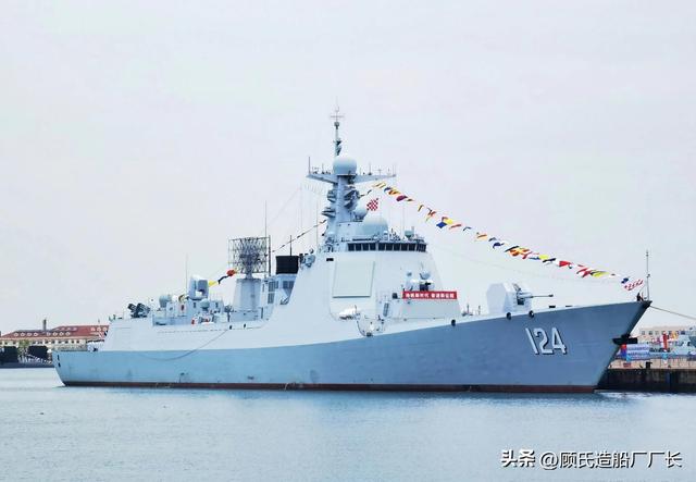 让中国海军军迷扬眉吐气的脊梁，人民海军052D型导弹驱逐舰的故事
