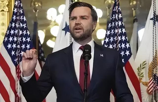 美国政坛大爆发！美副总统车队遭遇炮弹袭击，引发全球高度关注