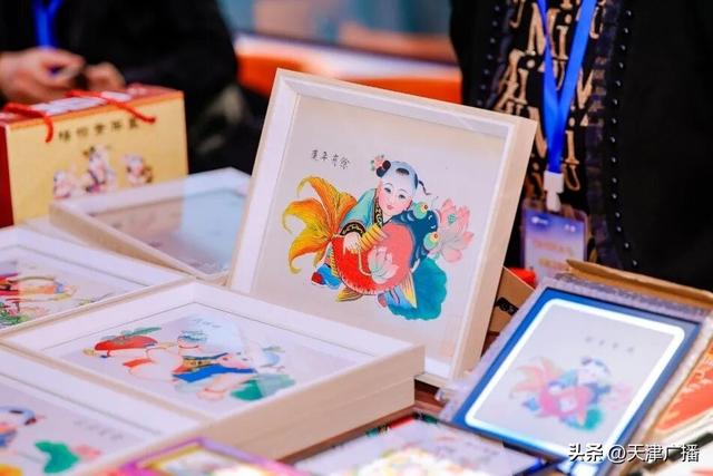 刷爆朋友圈！天津这趟列车太会了！