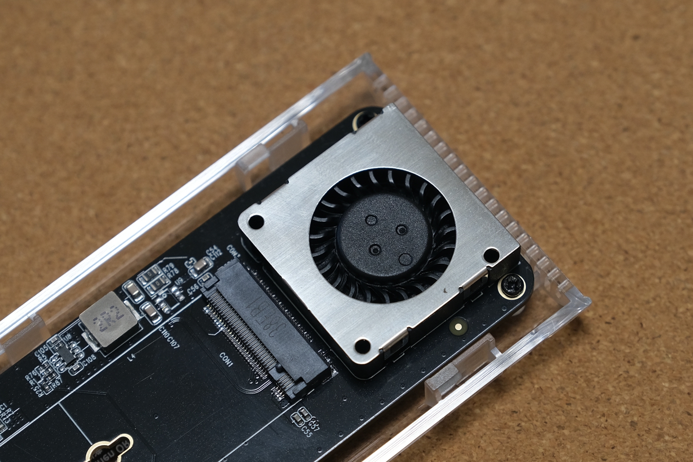 追求飞快的感觉,ORICO J-20 SSD+USB4硬盘盒套装评测