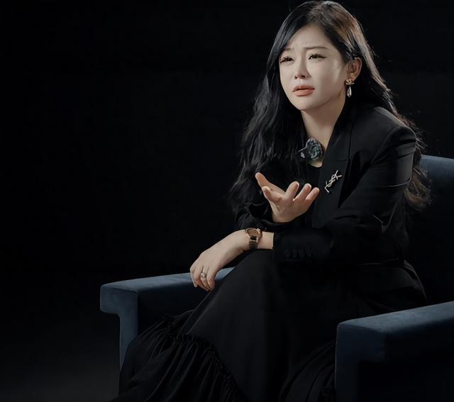 宣布退网才一周，辛巴账号宣布即将复播，预约40万人，记吃不记打