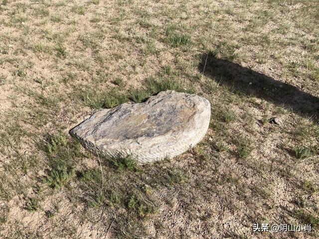 固阳银号镇，达茂旗额尔登敖包苏木、百灵庙镇夹皮沟田野考察笔记