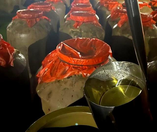 白酒能放多久？放20年还能喝？提醒大家：有3种酒时间越久越值钱