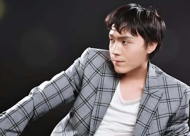 曝知名演员已枪毙！开辟中国娱乐圈首例，倪大红、李雪健或被牵连