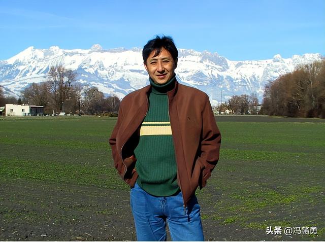 欧洲旅游：走进列支敦士登首府瓦杜兹（图）