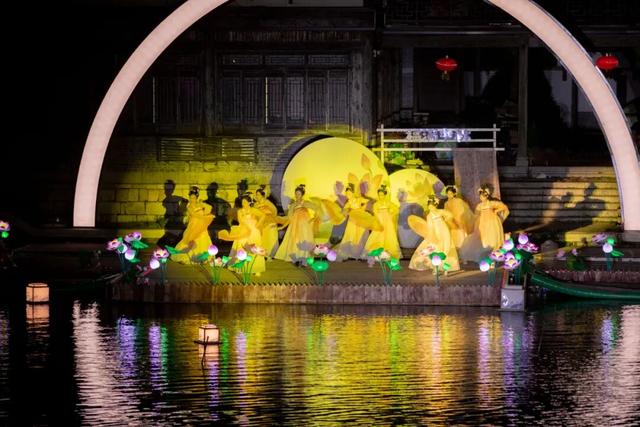 国庆×中秋双节狂欢！台儿庄古城日夜连嗨，等你来打卡！