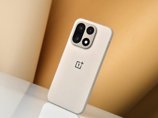 一加15全面评测 开启165超高帧游戏时代