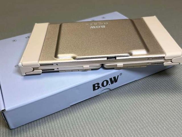 轻盈折叠，畅连三设备，BOW三折叠蓝牙键盘测评