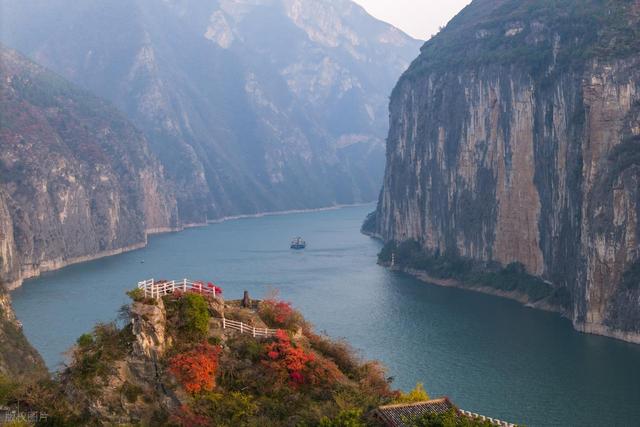 11月中旬-12月中旬，适合去的7个赏秋胜地，秋意渐浓，秋景斑斓