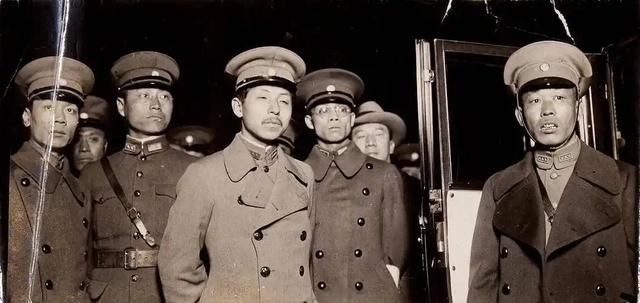 2007年,一台湾商人来到沈阳大帅府,对售票员说:我就不买票了吧