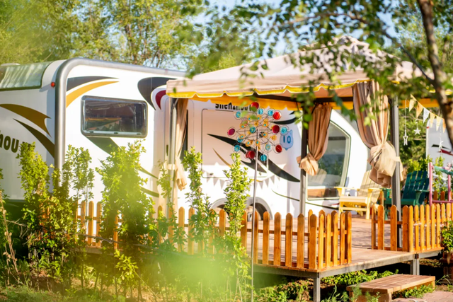 天凉好个秋，露营正当时