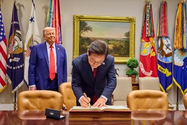 特朗普邀请一同访华，李在明欣然答应，二人或与普京共赏中国阅兵