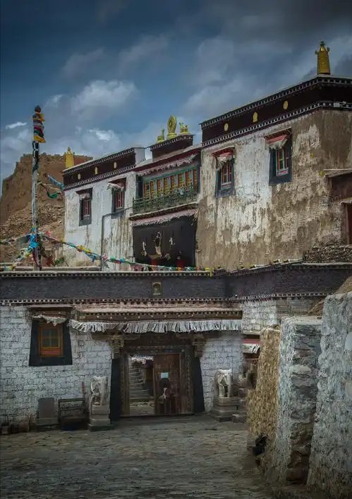 三国交界生命答卷，马家父子拿血肉换边贸，布鲁兄弟用微笑破国界