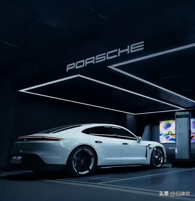 暴跌99%亏损80亿！中国市场200家全部关停，又一豪车巨头扛不住了