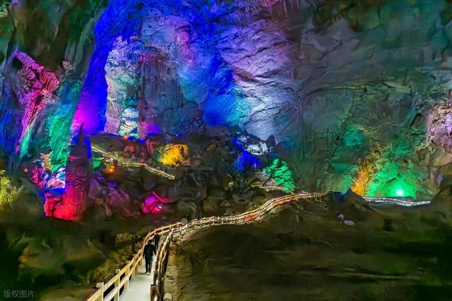 河池旅游景点十大排名，广西河池最值得去的10个地方，你去过几个