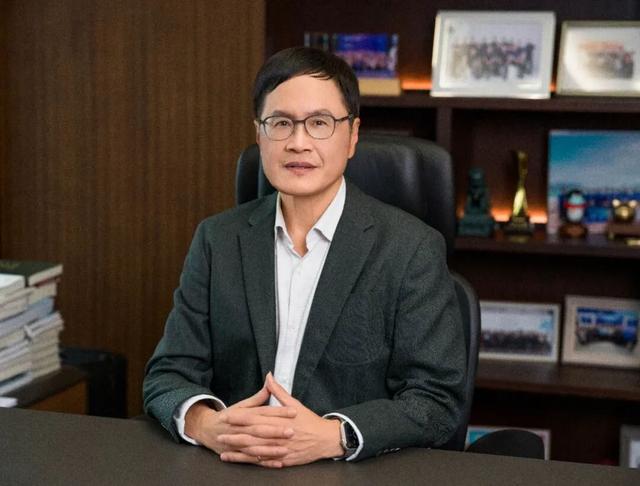 对话腾讯杨国安：Agent时代，公司还需要那么多人吗？