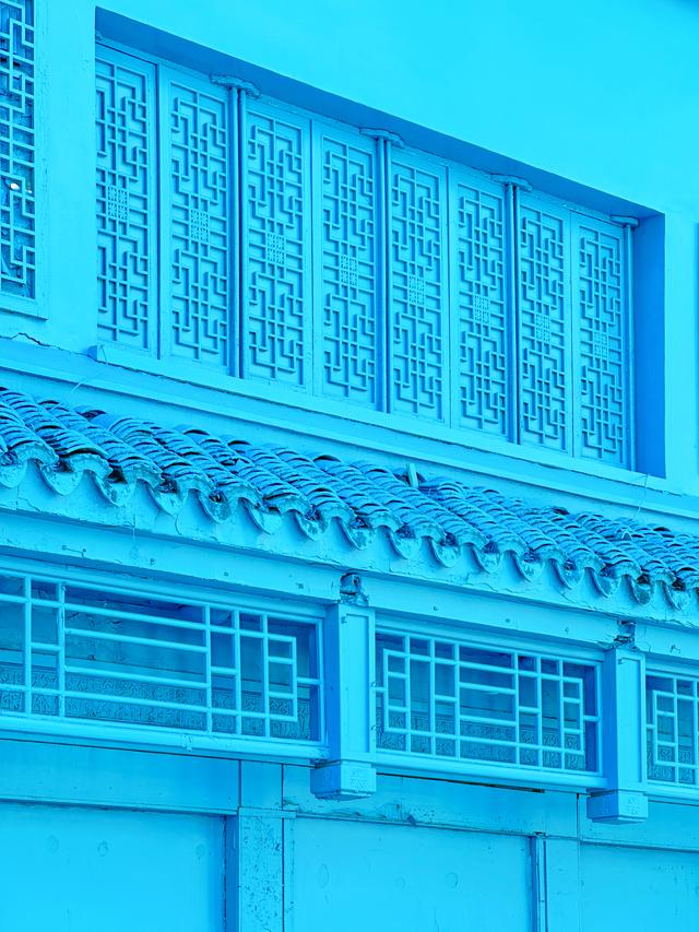 2025外滩艺术季璀璨启幕，来大豫园文化片区开启光影艺术之旅