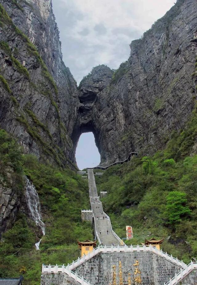 畅游湖南：特色自驾游路线推荐