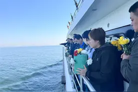 那些给海浪签收的思念……哈市在大连举行第44次海葬活动图片