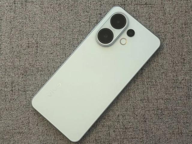 VIVO 6500mAh新机曝光：8月12日，正式发布！