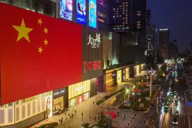 还能这么玩？是的！你的郑州国庆版“预制朋友圈”已好图片