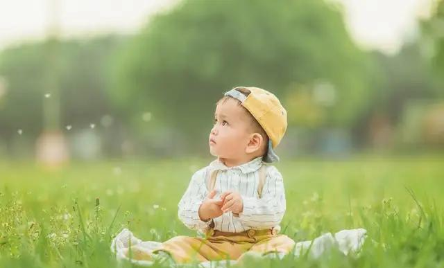 穷极一生都写不出的顶级文案，忍不住收藏起来