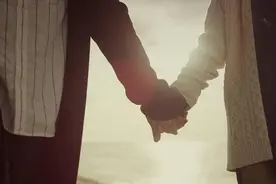 哄对象暖心小故事图片