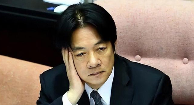 突发！台岛周边发生激烈对峙，4小时内38架战机包围，台当局乱了