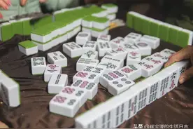 我发现老家有很多“闲人”家庭，他们没有收入来源，是靠什么生活图片