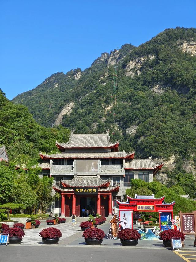 【视界】夏日炎炎，武当山景区热度不减！