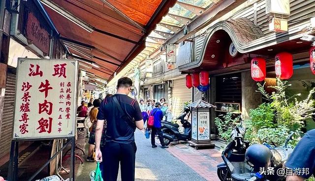 台中旧城巡礼～电子街商圈X绿川水岸半日游，找零件、跳乌龟