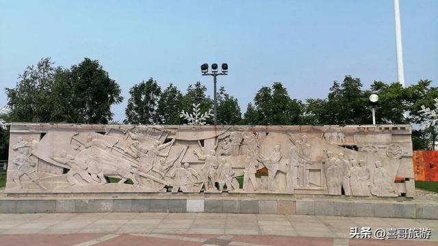 佳木斯知青广场：镌刻在黑土地上的青春史诗