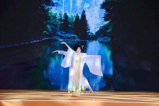 济南人专属福利PASS卡上线，“仙境”武隆说走就走！