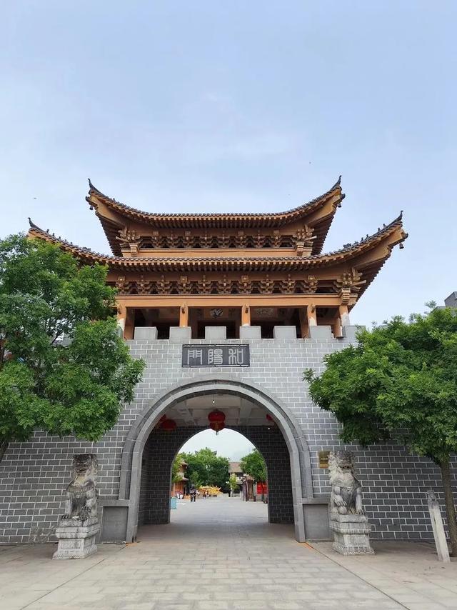 甘肃平凉，被严重低估的宝藏小城！感受西北黄土高原的豪迈与烟火