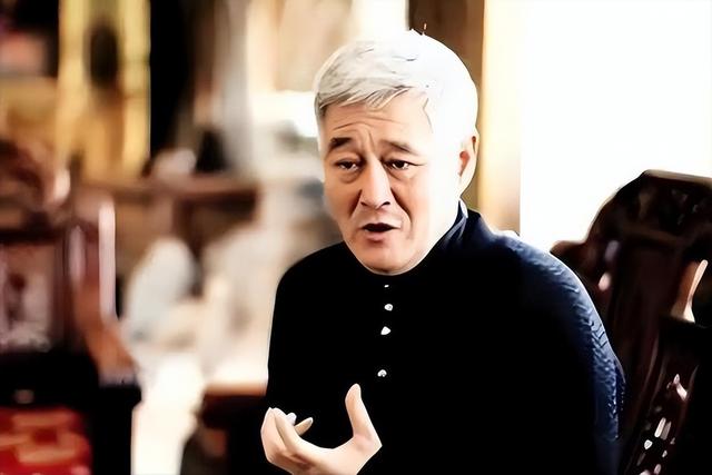 大衣哥跳楼身亡、赵本山灵堂	、宋佳知三当三，现在造谣越来越离谱