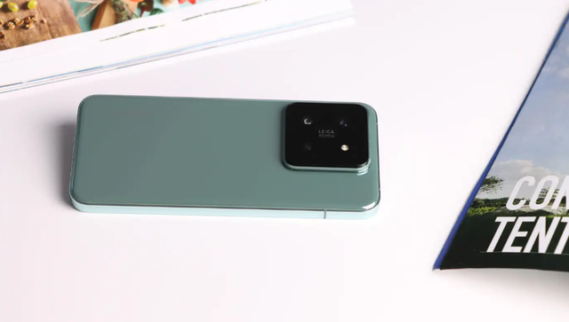 从4999元降价2804元，16GB+1TB+60倍变焦，顶配拍照旗舰彻底清仓
