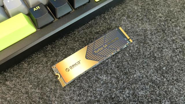 7450MB/s 读写，长江存储颗粒+联芸主控丨奥睿科Turbo S4固态硬盘