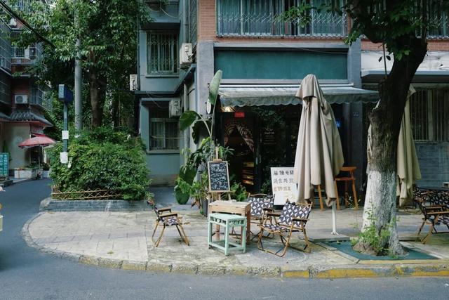 成都最适合逛吃的区域，每口都是市井味！