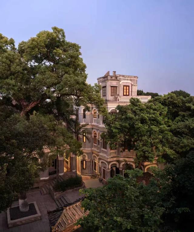 跟着欧阳娜娜住进世遗岛屿!专属福利来啦……