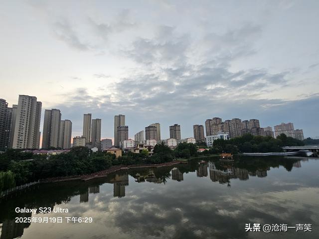 郑风苑，别具一格，匠心独运，有缘一起来共赏，无缘对面不相逢！