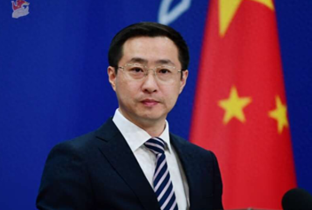 特朗普刚说要跟中国好好相处，转头就收3个噩耗，晚了，后路没了