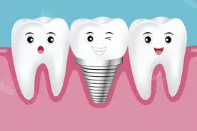 种植牙疼不疼，我的亲身经历告诉你，这辈子我都不想再种牙了！图片