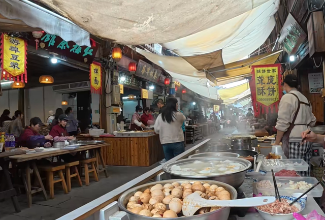 浙江低调的古镇，有“江南第一早茶地”美誉，门票停车全免费