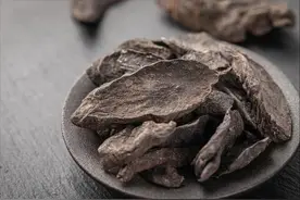 手脚麻木？其实是气血不通了，教你一个中成药，赶走全身麻木疼痛图片