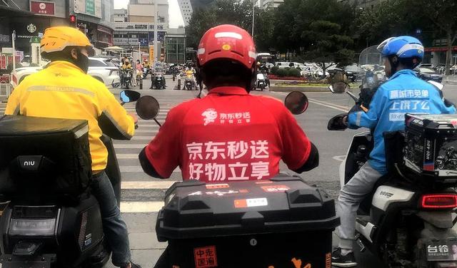 史诗级外卖大战，究竟谁亏麻了，谁赚钱了？