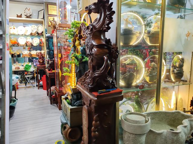 走遍济南:长途汽车站斜对过有个中恒商城